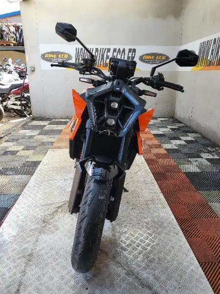 990 DUKE