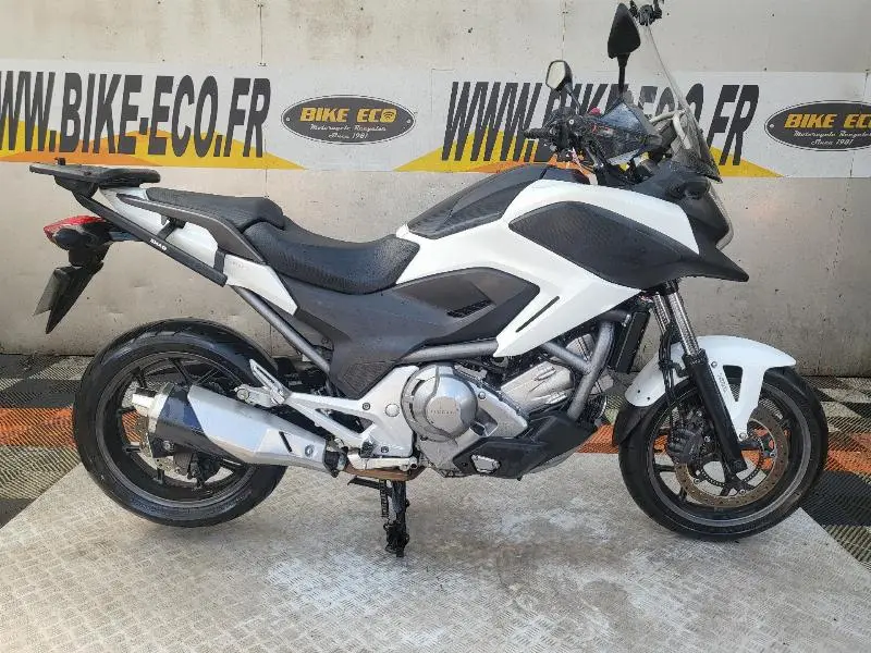 NC 700 X 2012