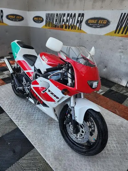 TZR 250