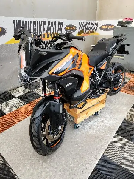 1290 SUPER ADVENTURE