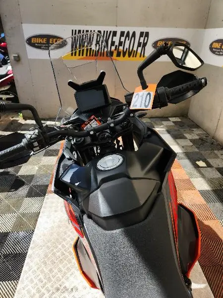 790 ADVENTURE