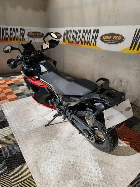 790 ADVENTURE