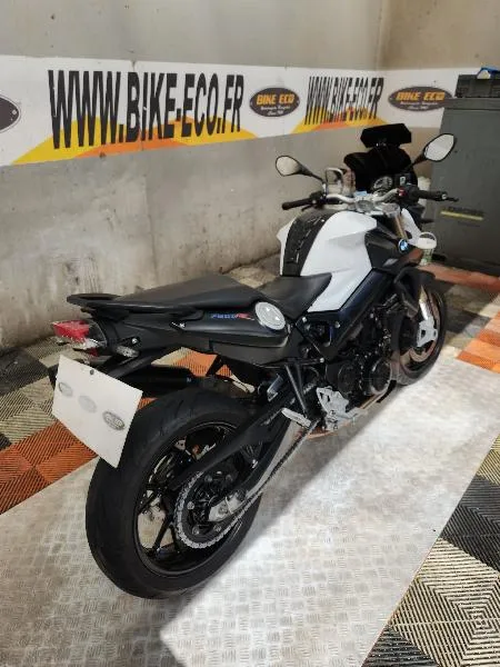 F 800 R