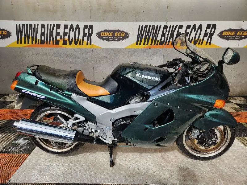 ZZR 1100