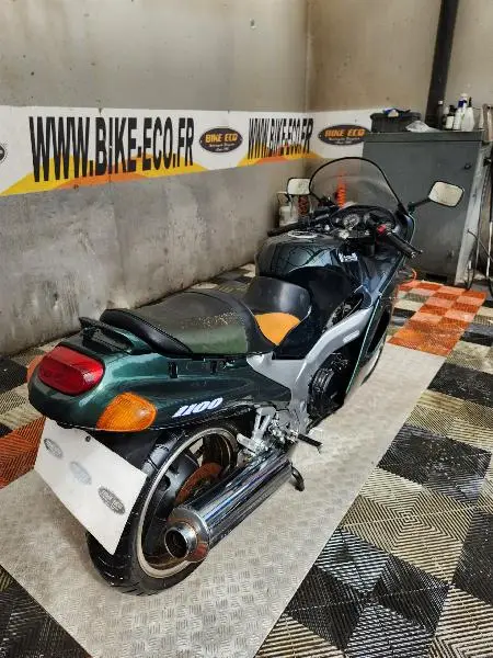 ZZR 1100