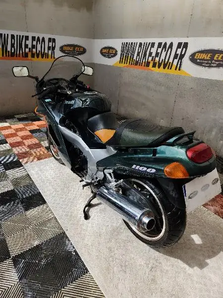 ZZR 1100