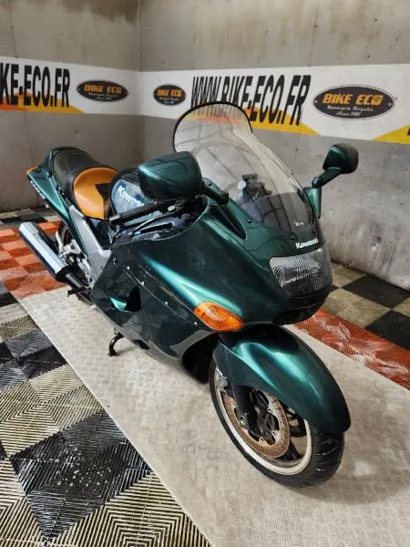 ZZR 1100