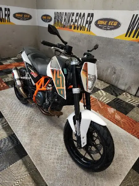 690 DUKE ABS