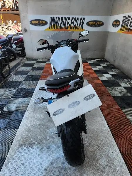 ER6
