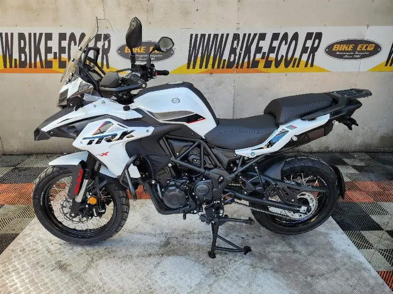 TRK 502 X
