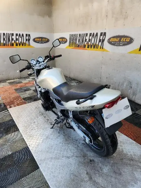ZR7