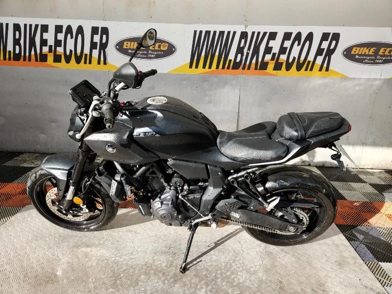 MT07