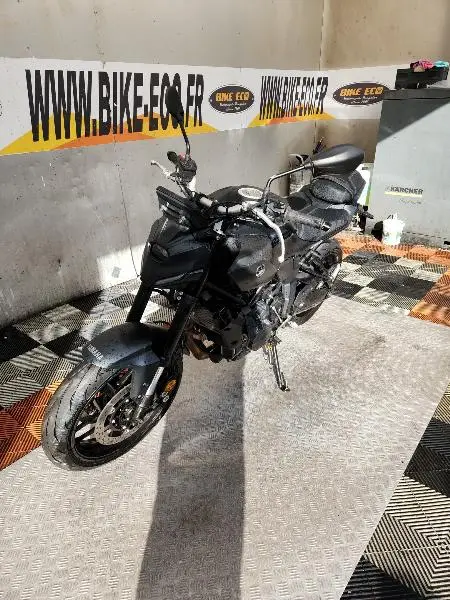 MT07