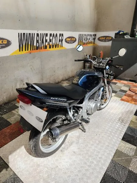 GS 500 E