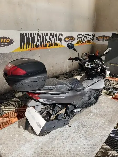 PCX 125