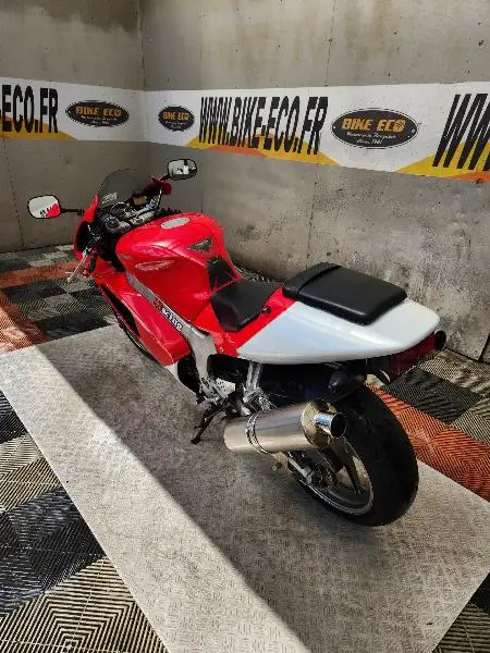 VTR 1000 SP1