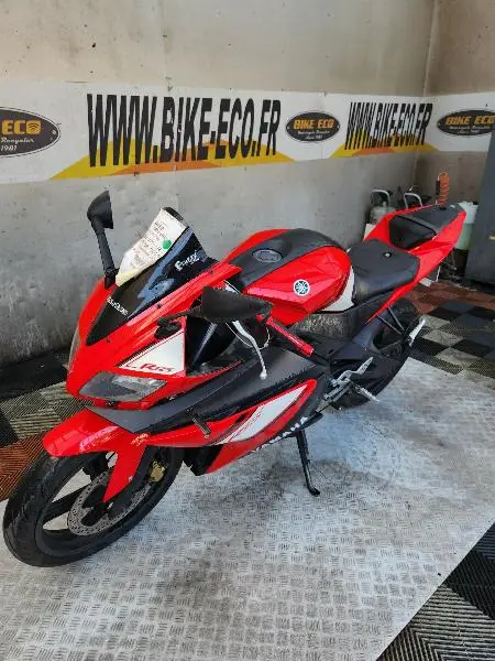 YZFR 125