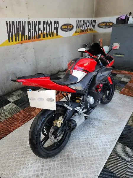 YZFR 125