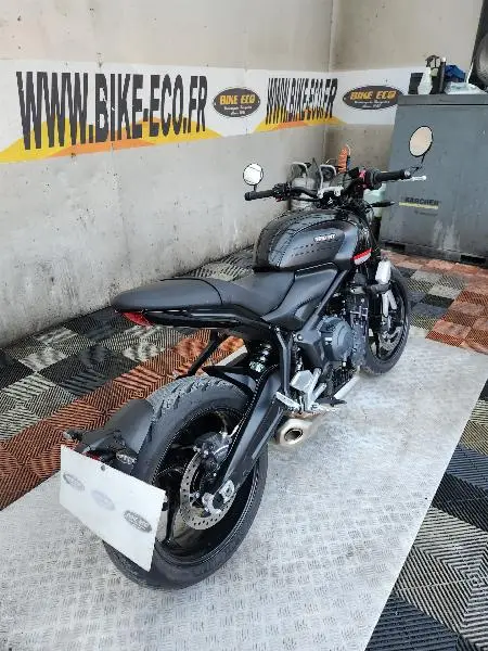 TRIDENT 660