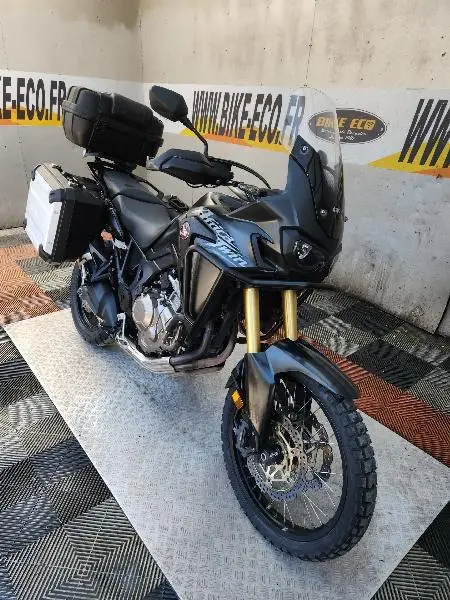 CRF 1000 AFRICA TWIN
