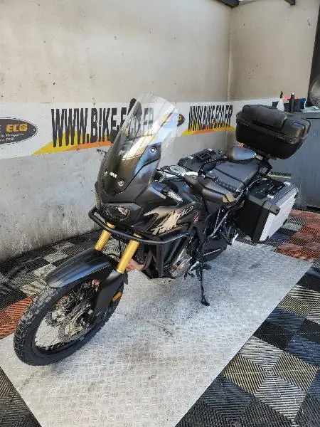CRF 1000 AFRICA TWIN
