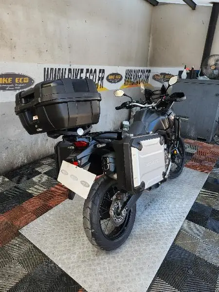 CRF 1000 AFRICA TWIN