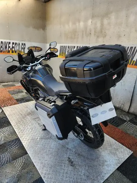 CRF 1000 AFRICA TWIN