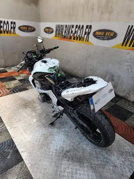 Z 750