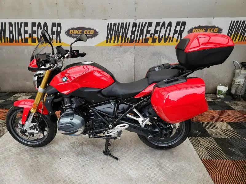 R 1200 R