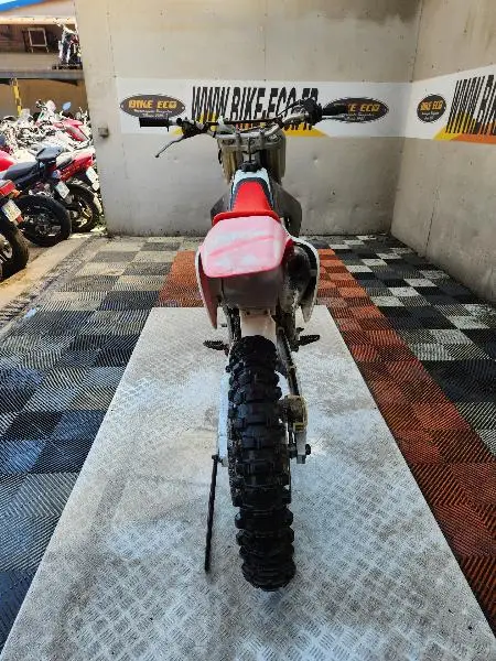 CR