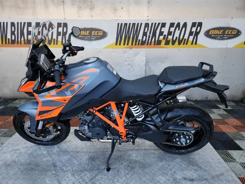 1290 SUPER DUKE GT