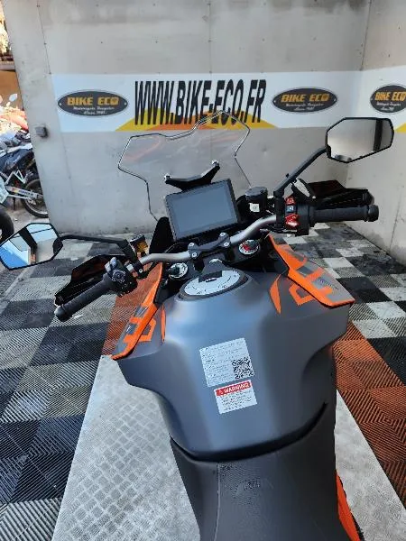 1290 SUPER DUKE GT