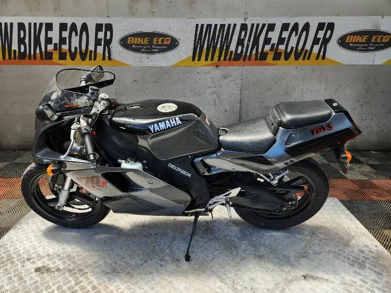 TZR 125