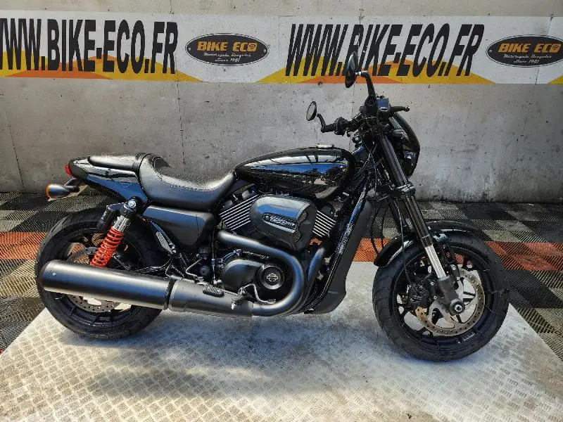 STREET ROD 750