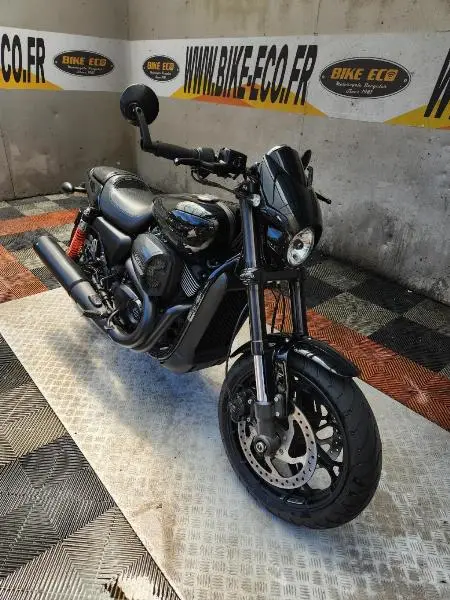 STREET ROD 750