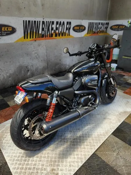 STREET ROD 750