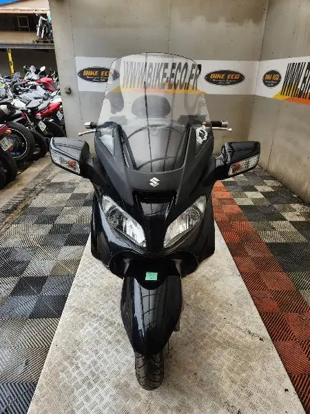 BURGMAN 650