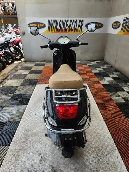 LX 125