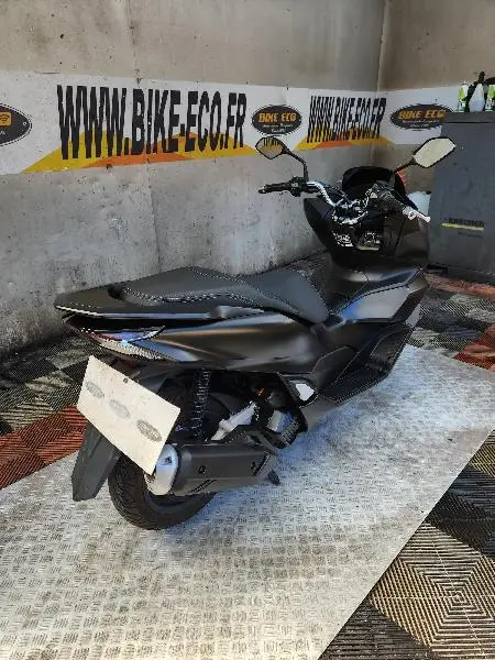 PCX 125