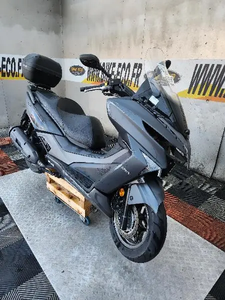 X.TOWN 125