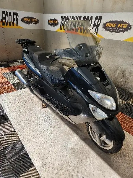SKYLINER S