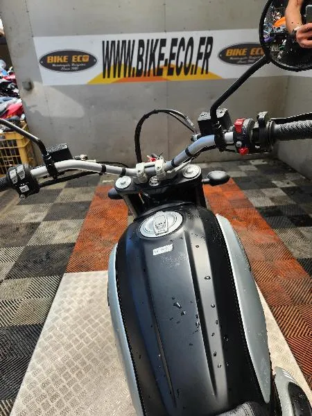 SCRAMBLER