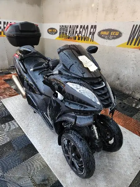 METROPOLIS 400