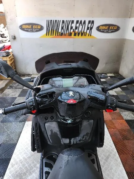 METROPOLIS 400