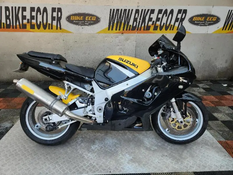 GSXR 750