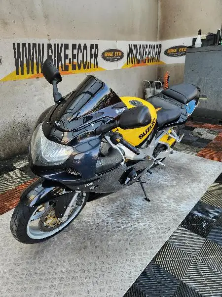 GSXR 750