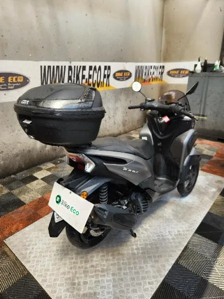TRICITY 125