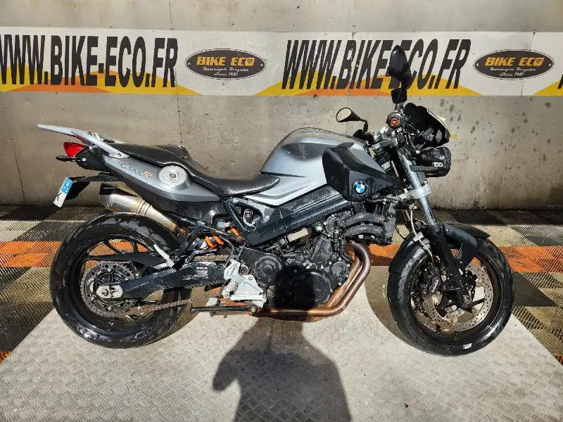 F 800 R