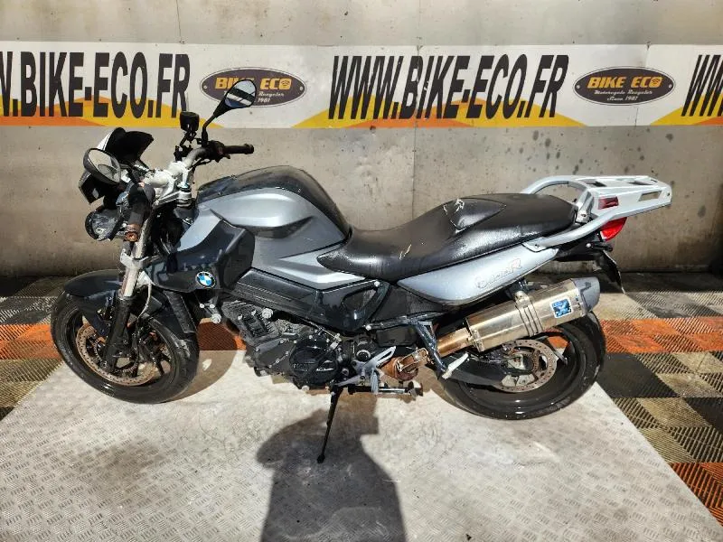 F 800 R