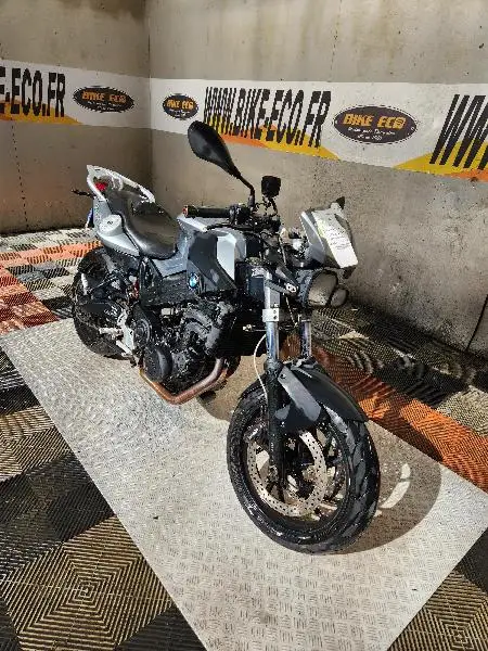 F 800 R